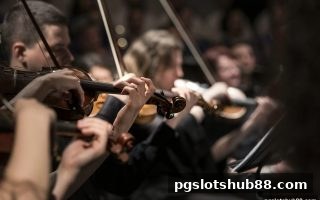 真人桌游为何风靡？pg电子平台带你解锁策略与社交新体验