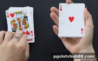 pg电子平台电子桌游：家庭聚会中的互动新引擎