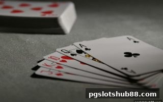pg电子平台深度解析：麻将胡了与德州扑克的策略魅力与东西方棋牌文化碰撞