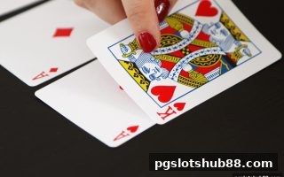 pg电子平台深度解析：德州扑克的竞技智慧与社交魅力
